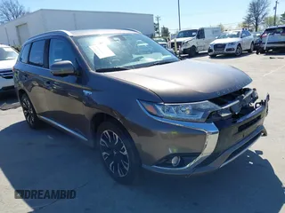 2018 Mitsubishi Outlander SEL with VIN JA4J24A53JZ059664, listed as a IAAI auction lot 41751587 with 159,973 mi miles and . Bid and sale history available at DreamBid. Image 1.