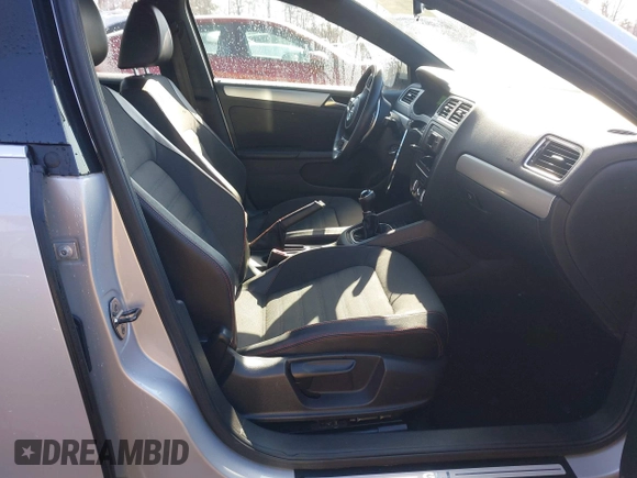 2012 Volkswagen Jetta GLI Autobahn с VIN 3VW567AJ1CM131389, выставлен на аукционе IAAI как лот 41698929 с пробегом 114 034 миль миль и . История ставок и продаж доступна на DreamBid. Изображение 5.