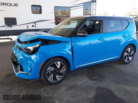 2023 Kia Soul GT-Line with VIN KNDJ53AUXP7193929, listed as a IAAI auction lot 41831491 with 34,200 mi miles. Bid and sale history available at carsss.com. Image 17.