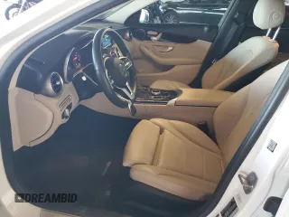 2019 Mercedes-Benz C 300 z VIN 55SWF8EB7KU317875, wystawiony jako Copart lot #55360285 z przebiegiem 39 945 mil mil oraz Szkoda całkowita • Salvage title. Historia ofert i sprzedaży dostępna na DreamBid. Obrazek 7.