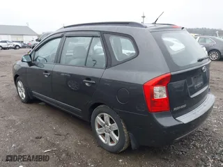 2007 Kia Rondo LX with VIN KNAFG525677081273, listed as a IAAI auction lot 42021437 with 191,413 mi miles. Bid and sale history available at carsss.com. Image 3.