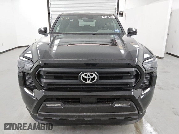 2025 Toyota Tacoma SR with VIN 3TMLB5JN8SM090643, listed as a Copart auction lot 48778495 with 4,764 mi miles and Clean Title. Bid and sale history available at DreamBid. Image 5.