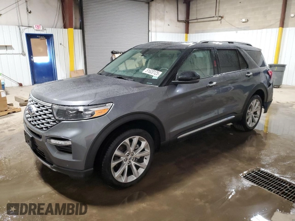 2024 Ford Explorer Platinum with VIN 1FM5K8HC8RGA65577, listed as a Copart auction lot 51620125 with 6,808 mi miles and Salvage Title. Bid and sale history available at carsss.com. Image 1.