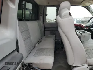 2005 Ford Super Duty F-250 XL with VIN 1FTNX20545EB37395, listed as a Copart auction lot 47105785 with 138,364 mi miles and Salvage Title. Bid and sale history available at carsss.com. Image 10.