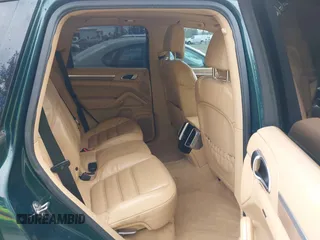 2012 Porsche Cayenne S Hybrid z VIN WP1AE2A20CLA92813, wystawiony jako IAAI lot #41916936 z przebiegiem 145 503 mil mil oraz . Historia ofert i sprzedaży dostępna na DreamBid. Obrazek 8.