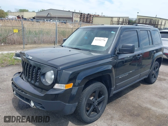2016 Jeep Patriot High Altitude z VIN 1C4NJRFB8GD580715, wystawiony jako IAAI lot #42242776 z przebiegiem 133 763 mil mil oraz . Historia ofert i sprzedaży dostępna na DreamBid. Obrazek 2.