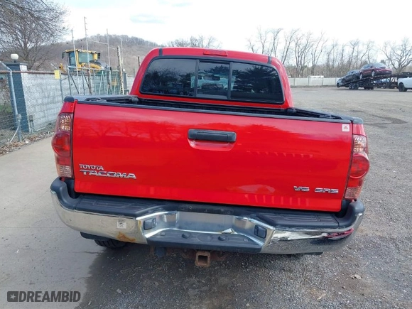 2007 Toyota Tacoma with VIN 5TELU42N07Z322990, listed as a IAAI auction lot 41878990 with 166,953 mi miles. Bid and sale history available at carsss.com. Image 17.