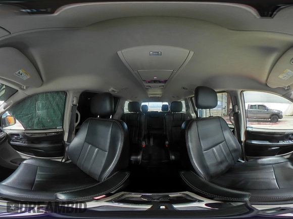 2015 Chrysler Town & Country Touring L z VIN 2C4RC1CG8FR601491, wystawiony jako Copart lot #57968225 z przebiegiem 86 385 mil mil oraz Szkoda całkowita • Salvage title. Historia ofert i sprzedaży dostępna na DreamBid. Obrazek 15.