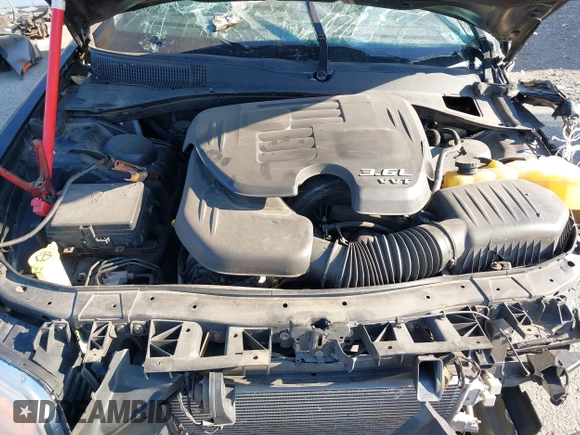 2015 Chrysler 300 Limited with VIN 2C3CCAAGXFH779843, listed as a IAAI auction lot 40284433 with 251,182 mi miles and . Bid and sale history available at DreamBid. Image 10.