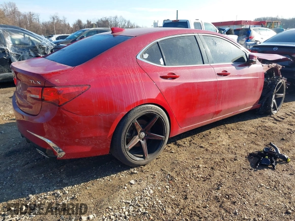 2018 Acura TLX with VIN 19UUB2F30JA002191, listed as a IAAI auction lot 41432550 with 81,233 mi miles. Bid and sale history available at carsss.com. Image 4.