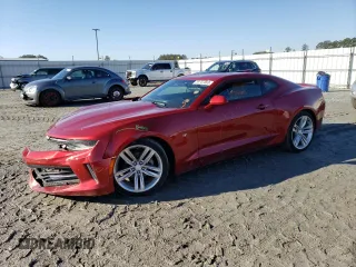2017 Chevrolet Camaro 2LT with VIN 1G1FD1RSXH0157211, listed as a Copart auction lot 39747063 with 77,440 mi miles. Bid and sale history available at carsss.com. Image 1.