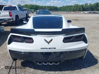 2014 Chevrolet Corvette Z51 3LT z VIN 1G1YM2D71E5116935, wystawiony jako IAAI lot #42341161 z przebiegiem 105 686 mil mil oraz . Historia ofert i sprzedaży dostępna na DreamBid. Obrazek 16.