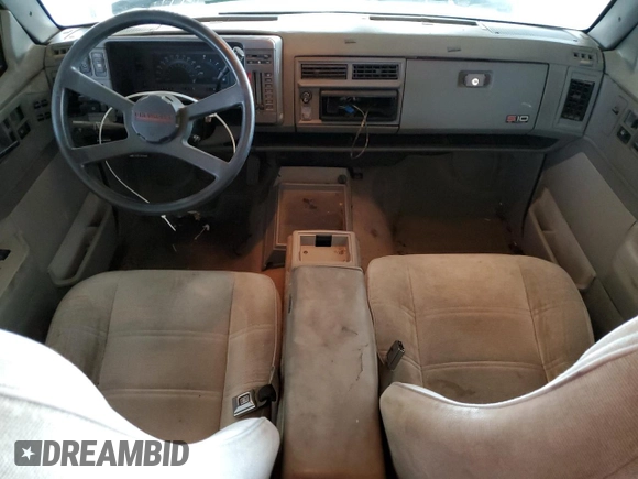 1994 Chevrolet Blazer z VIN 1GNCS13W3R0157183, wystawiony jako Copart lot #52246055 z przebiegiem 91 826 mil mil oraz Czysty tytuł • Clean title. Historia ofert i sprzedaży dostępna na DreamBid. Obrazek 8.