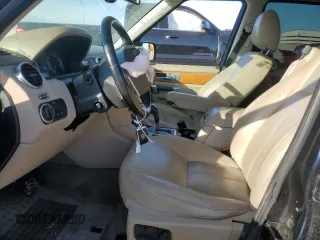 2010 Land Rover LR4 Lux with VIN SALAK2D46AA538360, listed as a Copart auction lot 84303854 with 196,034 mi miles and Salvage title. Bid and sale history available at DreamBid. Image 7.