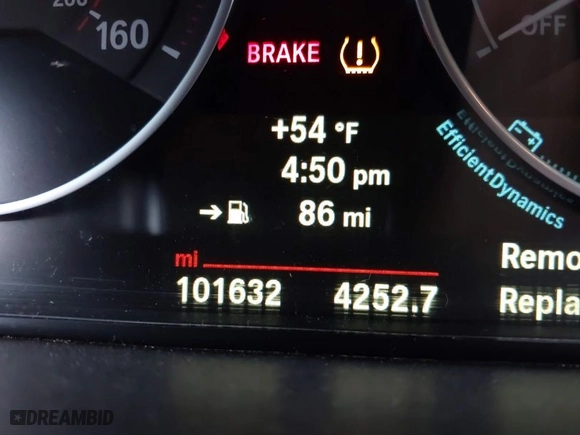 2014 BMW 4 Series 428i xDrive with VIN WBA3N5C58EK197382, listed as a IAAI auction lot 40925619 with 101,632 mi miles. Bid and sale history available at carsss.com. Image 15.