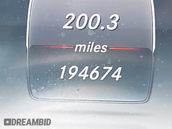 2018 Mercedes-Benz C 300 with VIN 55SWF4JB3JU242931, listed as a IAAI auction lot 42267645 with 194,674 mi miles and . Bid and sale history available at DreamBid. Image 7.