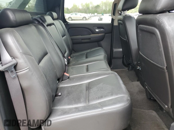 2011 Chevrolet Avalanche LTZ with VIN 3GNTKGE3XBG273231, listed as a Copart auction lot 48881664 with 51,114 mi miles and Salvage Title. Bid and sale history available at DreamBid. Image 10.