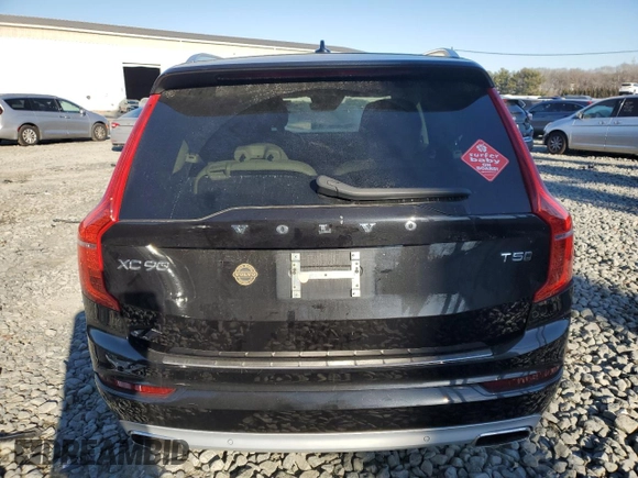 2020 Volvo XC90 Momentum with VIN YV4102PK4L1591775, listed as a Copart auction lot 84512774 with 43,809 mi miles and Salvage Title. Bid and sale history available at carsss.com. Image 6.