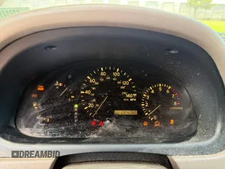 2003 Lexus RX 300 z VIN JTJGF10U230160646, wystawiony jako Copart lot #61209735 z przebiegiem 224 280 mil mil oraz Czysty tytuł • Clean title. Historia ofert i sprzedaży dostępna na DreamBid. Obrazek 8.