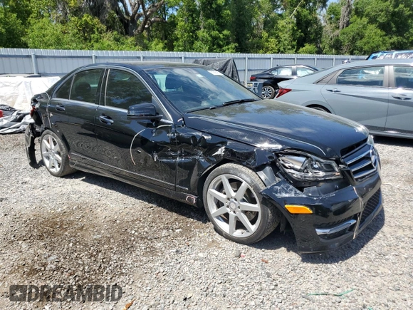 2014 Mercedes-Benz C 350 Sport with VIN WDDGF5HBXEA905028, listed as a Copart auction lot 51696165 with 111,620 mi miles and Salvage Title. Bid and sale history available at DreamBid. Image 4.