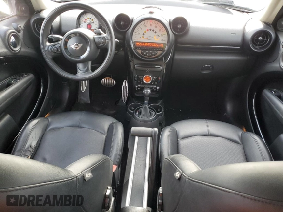 2014 MINI Countryman S z VIN WMWZC5C52EWP41173, wystawiony jako Copart lot #52725275 z przebiegiem 95 835 mil mil oraz Szkoda całkowita • Salvage title. Historia ofert i sprzedaży dostępna na DreamBid. Obrazek 8.