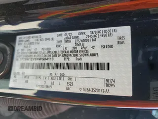 2022 Ford F-150 Lightning Pro z VIN 1FT6W1EV8NWG04113, wystawiony jako Copart lot #57489635 z przebiegiem 48 990 mil mil oraz Szkody całkowita. Historia ofert i sprzedaży dostępna na DreamBid. Obrazek 12.