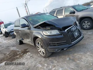2013 Audi Q7 Premium Plus z VIN WA1LGAFE4DD011769, wystawiony jako IAAI lot #41340571 z przebiegiem 140 122 mil mil oraz . Historia ofert i sprzedaży dostępna na DreamBid. Obrazek 1.