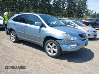 2008 Lexus RX 350 z VIN 2T2HK31U88C091581, wystawiony jako IAAI lot #42335182 z przebiegiem 76 492 mil mil oraz . Historia ofert i sprzedaży dostępna na DreamBid. Obrazek 1.