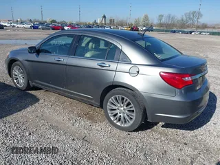 2012 Chrysler 200 Limited with VIN 1C3CCBCG4CN279473, listed as a IAAI auction lot 41983534 with 115,018 mi miles. Bid and sale history available at carsss.com. Image 3.