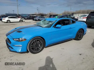 2022 Ford Mustang EcoBoost z VIN 1FA6P8TH6N5103722, wystawiony jako Copart lot #49781785 z przebiegiem 57 895 mil mil oraz Szkoda całkowita • Salvage title. Historia ofert i sprzedaży dostępna na DreamBid. Obrazek 1.