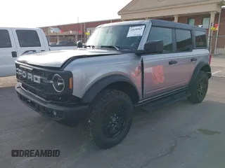2024 Ford Bronco Black Diamond with VIN 1FMDE1BH5RLB38488, listed as a IAAI auction lot 42650965 with 944 mi miles and . Bid and sale history available at DreamBid. Image 2.