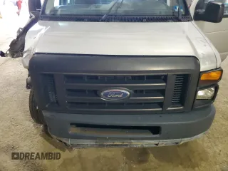 2011 Ford Econoline Cargo Commercial с VIN 1FTNE1EW6BDB02070, выставлен на аукционе Copart как лот 58601985 с пробегом 58 381 миль миль и Списание • Salvage title. История ставок и продаж доступна на DreamBid. Изображение 12.