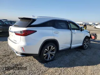 2022 Lexus RX with VIN JTJHGKFA8N2021889, listed as a Copart auction lot 46818035 with 42,708 mi miles and Clean Title. Bid and sale history available at carsss.com. Image 3.