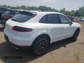 2017 Porsche Macan S with VIN WP1AB2A57HLB10136, listed as a Copart auction lot 60309345 with 90,009 mi miles and Salvage title. Bid and sale history available at DreamBid. Image 3.