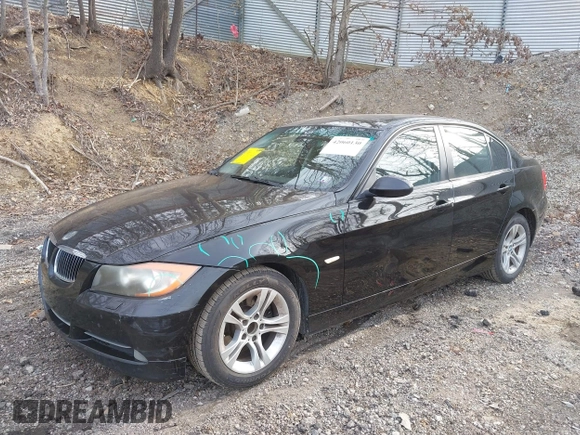 2008 BMW 3 Series 328xi with VIN WBAVC93508K043288, listed as a IAAI auction lot 42060130 with 183,882 mi miles. Bid and sale history available at carsss.com. Image 2.