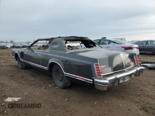 1977 Lincoln Continental with VIN 7Y89A809603, listed as a Copart auction lot 85104154 with Not Provided miles and Salvage Title. Bid and sale history available at DreamBid. Image 2.