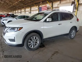 2020 Nissan Rogue SV z VIN JN8AT2MV7LW120221, wystawiony jako Copart lot #59207055 z przebiegiem 202 714 mil mil oraz Szkoda całkowita • Salvage title. Historia ofert i sprzedaży dostępna na DreamBid. Obrazek 1.