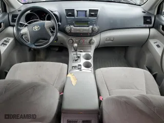 2009 Toyota Highlander Sport with VIN JTEES43A792136683, listed as a Copart auction lot 53814955 with 317,505 mi miles and Non Repairable. Bid and sale history available at carsss.com. Image 8.