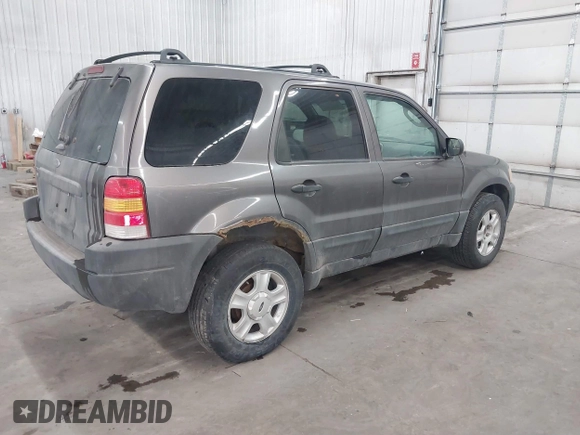 2004 Ford Escape XLT with VIN 1FMYU93174KA69760, listed as a IAAI auction lot 41725347 with 232,740 mi miles and . Bid and sale history available at DreamBid. Image 4.