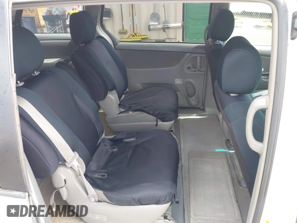 2005 Toyota Sienna CE with VIN 5TDZA23C75S222478, listed as a IAAI auction lot 42087475 with 269,634 mi miles. Bid and sale history available at carsss.com. Image 8.