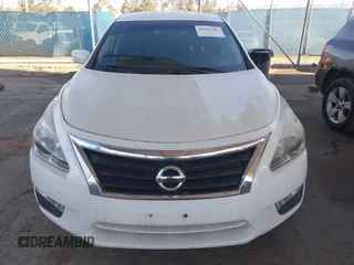 2015 Nissan Altima 2.5 S with VIN 1N4AL3AP6FC228428, listed as a IAAI auction lot 41966303 with 118,706 mi miles. Bid and sale history available at carsss.com. Image 12.