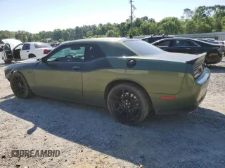 2022 Dodge Challenger R/T Scat Pack z VIN 2C3CDZFJ4NH251892, wystawiony jako Copart lot #53642865 z przebiegiem 42 974 mil mil oraz Szkoda całkowita • Salvage title. Historia ofert i sprzedaży dostępna na DreamBid. Obrazek 2.