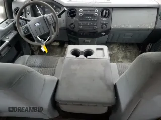 2013 Ford F-250 XL with VIN 1FT7X2BT1DEB50429, listed as a Copart auction lot 42927945 with 270,290 mi miles and Salvage Title. Bid and sale history available at DreamBid. Image 8.