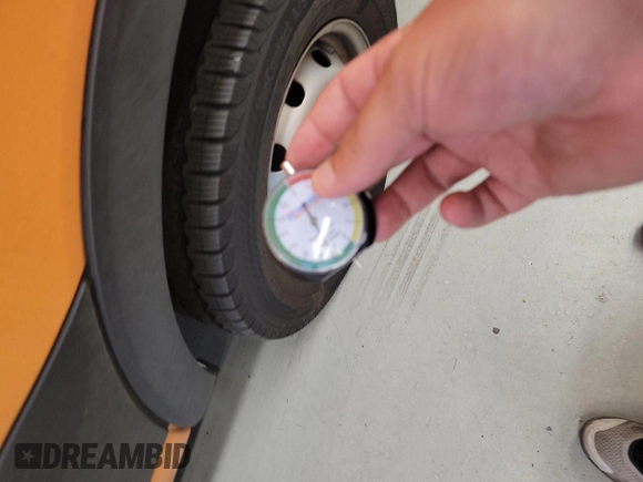 2023 Ford Transit Cargo с VIN 1FTBR1X89PKA75830, выставлен на аукционе IAAI как лот 42907933 с пробегом 17 668 миль миль и . История ставок и продаж доступна на DreamBid. Изображение 11.