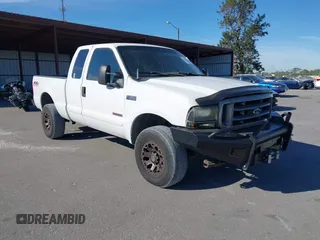 2003 Ford F-350 XL with VIN 1FTSX31P23EC84854, listed as a IAAI auction lot 41703796 with 208,911 mi miles and . Bid and sale history available at DreamBid. Image 1.