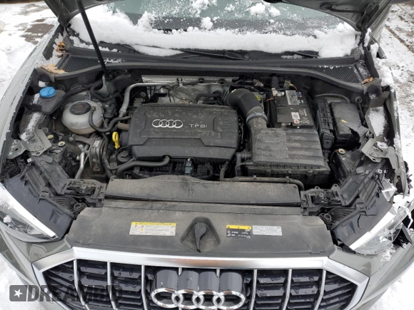 2019 Audi Q3 Premium with VIN WA1AECF38K1075626, listed as a Copart auction lot 38745543 with 72,261 mi miles. Bid and sale history available at carsss.com. Image 11.