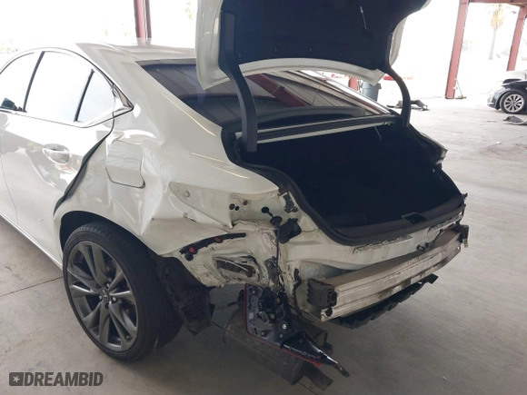 2019 Lexus ES with VIN 58ABZ1B14KU006880, listed as a IAAI auction lot 41782635 with 115,480 mi miles. Bid and sale history available at carsss.com. Image 6.