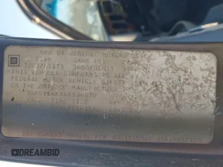 1989 GMC Suburban z VIN 1GKEV16KXKF536870, wystawiony jako IAAI lot #41531645 z przebiegiem 13 976 mil mil oraz . Historia ofert i sprzedaży dostępna na DreamBid. Obrazek 9.