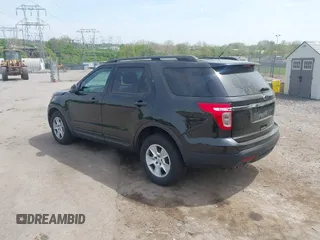 2013 Ford Explorer with VIN 1FM5K8B88DGA09975, listed as a IAAI auction lot 42127412 with 184,862 mi miles and . Bid and sale history available at carsss.com. Image 3.