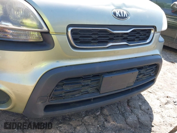 2013 Kia Soul ! with VIN KNDJT2A66D7602666, listed as a IAAI auction lot 41936453 with 243,420 mi miles. Bid and sale history available at carsss.com. Image 13.